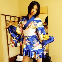 Kimono Manami