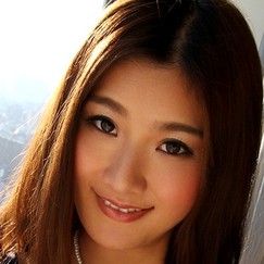Yurina Shiori